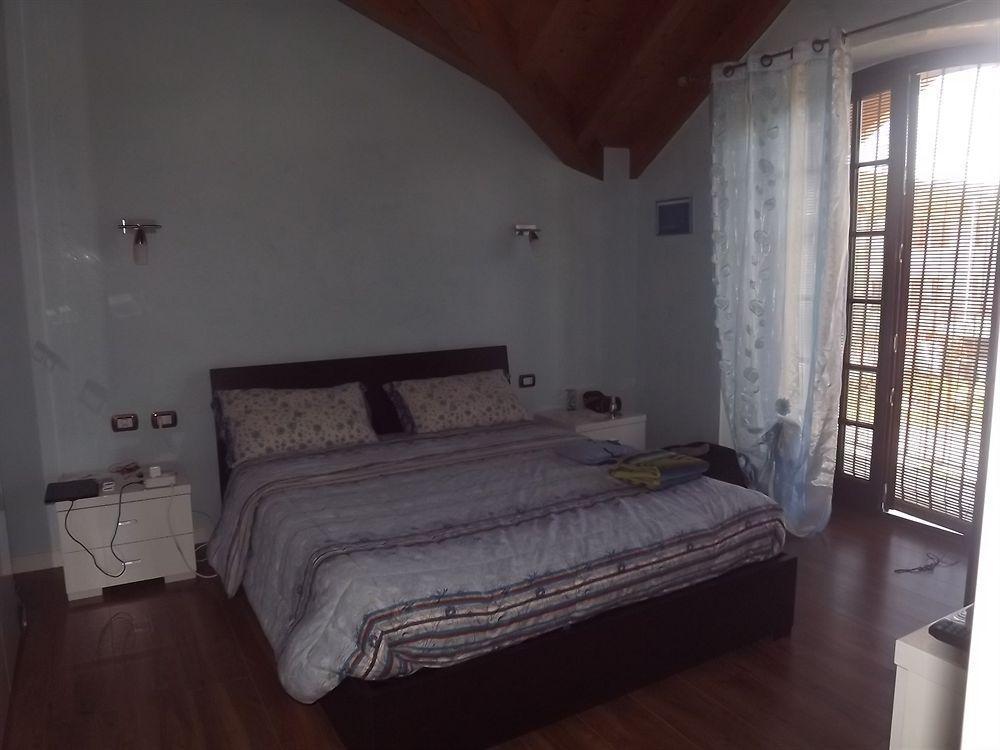 Bed and Breakfast Il Gelsomino Ferno Exterior foto
