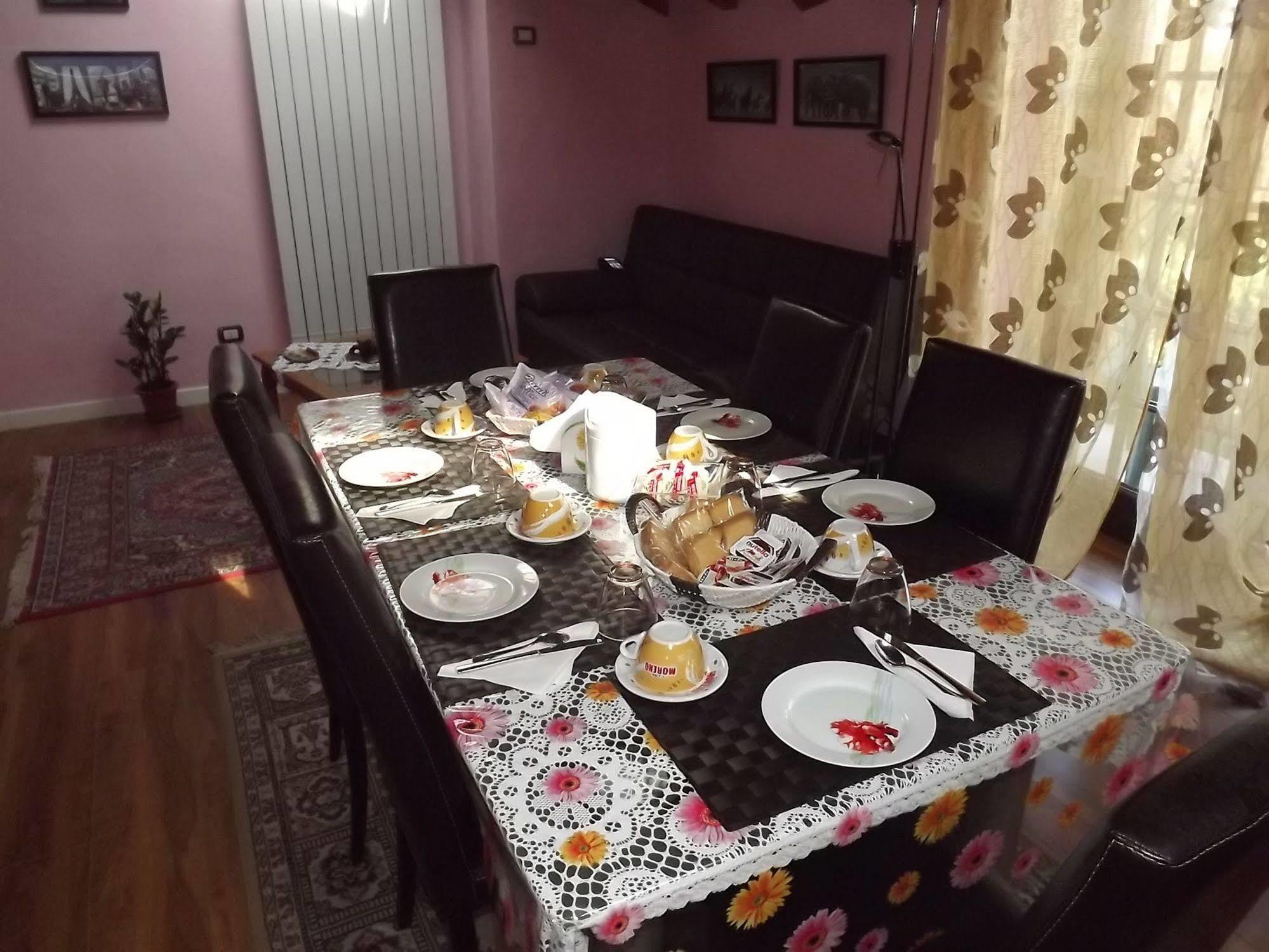 Bed and Breakfast Il Gelsomino Ferno Exterior foto