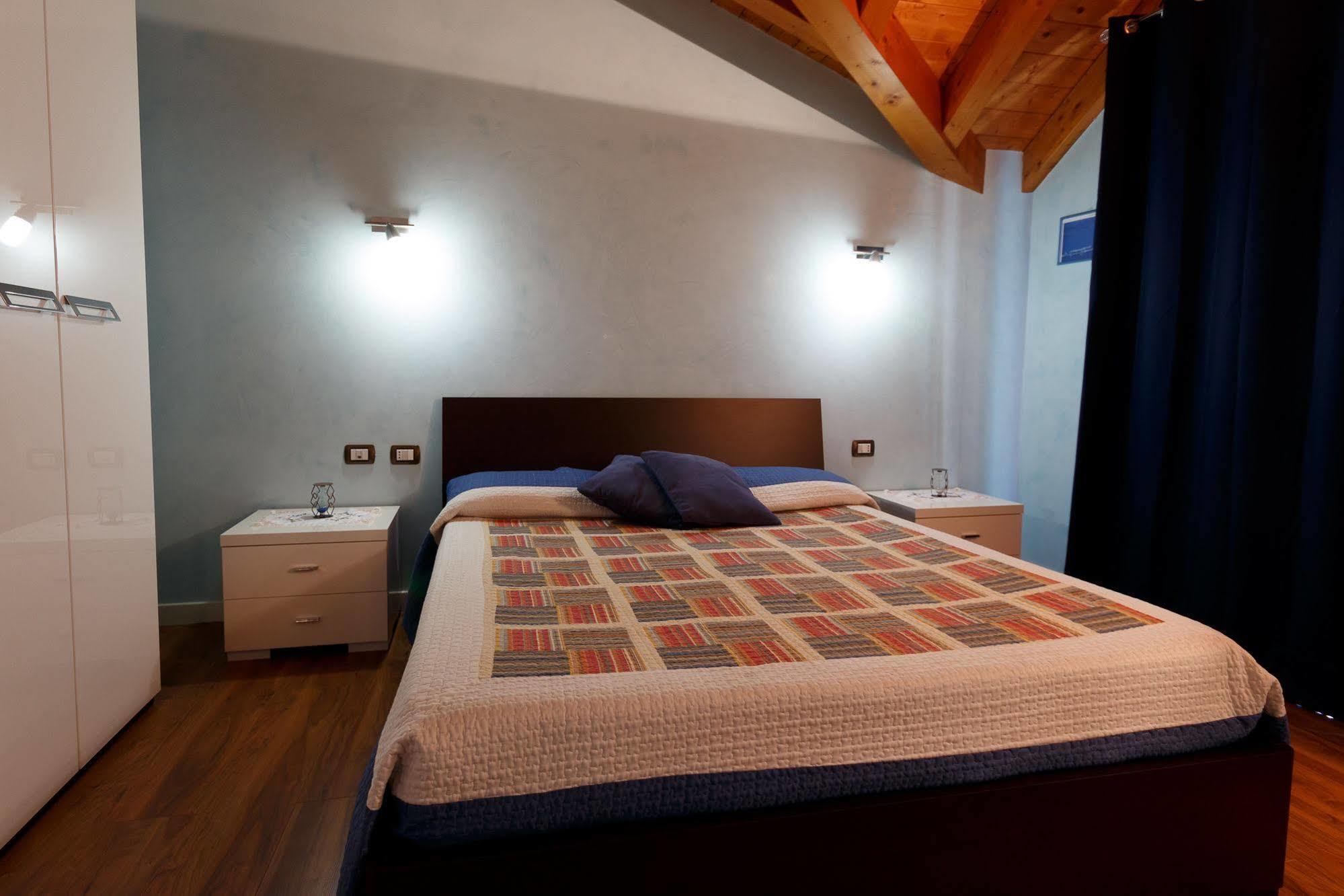 Bed and Breakfast Il Gelsomino Ferno Exterior foto